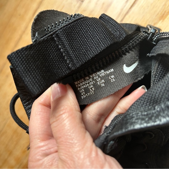 Nike Big Kid SF Air Force 1 Mid (GS) Shoes ‘Black Gum’ AJ0424-001 Youth Size 4 - Picture 9 of 9